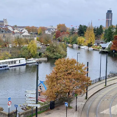Au Fil De L'erdre - Au Coeur De Avec Vue Sur L'erdre Et Parking Nantes
