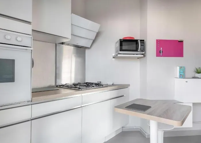 Apartment Au Fil De L'erdre - Au Coeur De Avec Vue Sur L'erdre Et Parking *