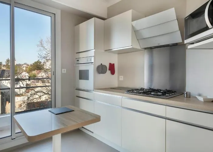 Apartment Au Fil De L'erdre - Au Coeur De Avec Vue Sur L'erdre Et Parking