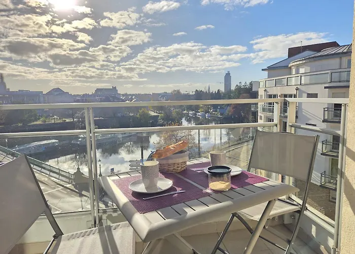 Au Fil De L'erdre - Au Coeur De Avec Vue Sur L'erdre Et Parking Apartment Nantes